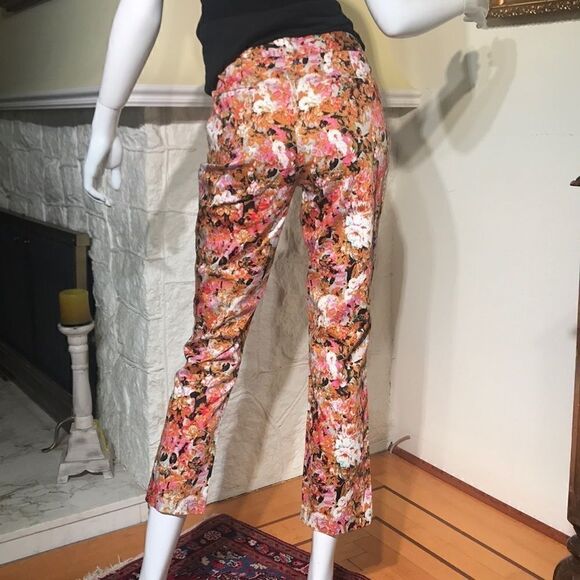 Line-a Domani Floral Print Skinny Ankle Pants - Picture 3 of 11